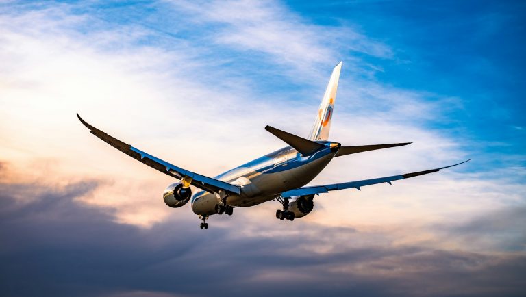 La FAA S’assurera de l’Efficacité des Correctifs de Boeing – L’Augmentation de la Production Retardée