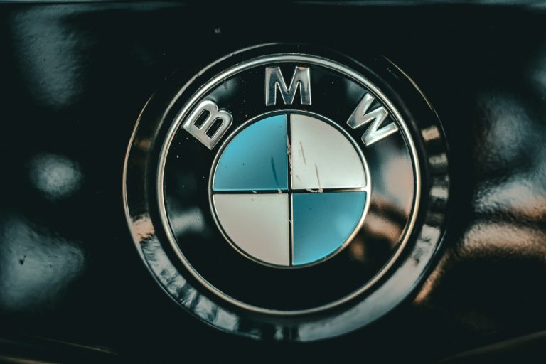 BMW iX1 : Le nouveau SUV 100% électrique qui redéfinit le segment